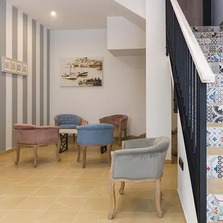 Πανσιόν Hostal Peniscola 4*